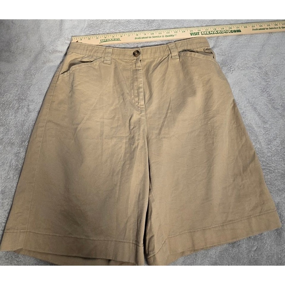 LL Bean Classic Fit Khaki Chino Shorts Womens 16 Reg Tan Stretch Cotton. 788